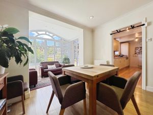 Dining room- click for photo gallery